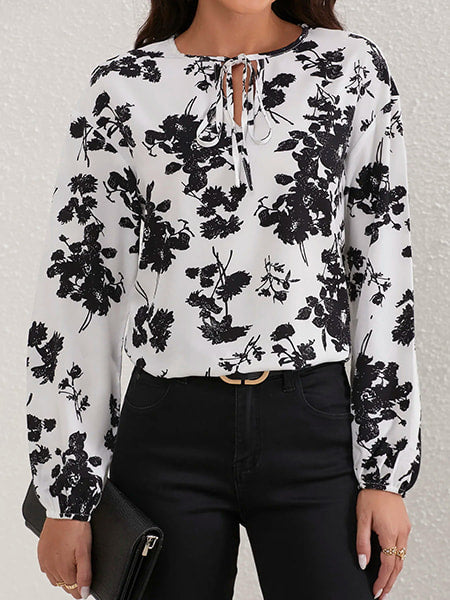 Alternative view of Bohemian Casual Floral Blouse