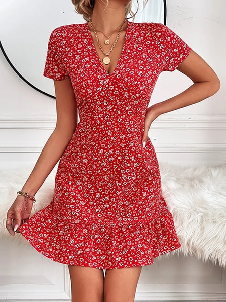 Bohemian Style Red Floral Dress - Image 3