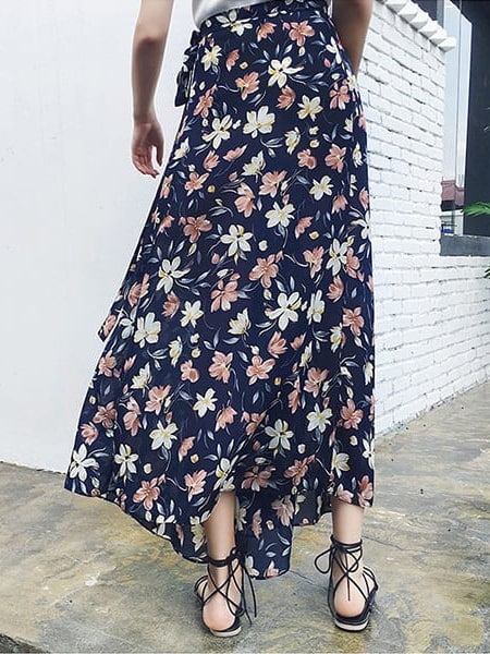 Alternative view of Dark Blue Floral Skirt