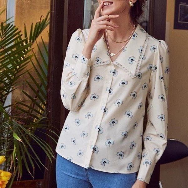 Alternative view of Floral Vintage Blouse