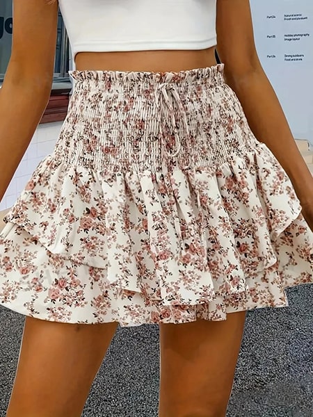 Alternative view of High Waist Floral Shorts