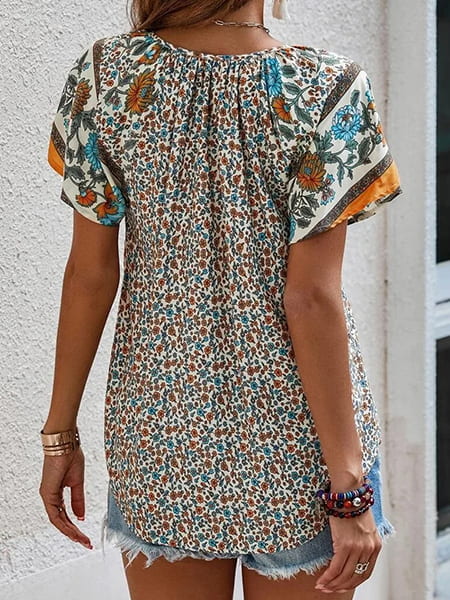 Hippie Chic Floral Blouse - Image 4