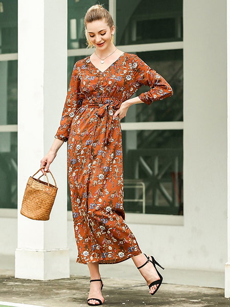 Long Dress with Small Flowers - Image 3