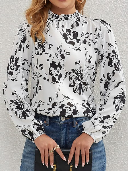 Alternative view of Round Collar Floral Blouse
