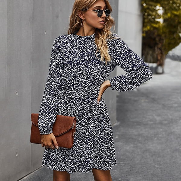 Alternative view of Short White Floral Dress Winter