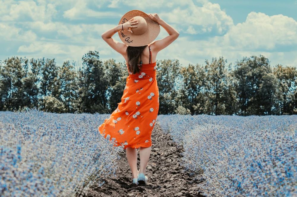 How to wear the floral dress